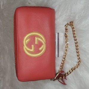 Sold ‼️ Gucci Soho Wallet with Wristlet Chain